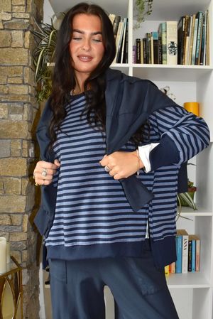 Sunday Morning Chill Sweatshirt Navy & Denim